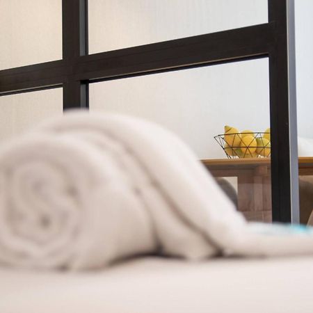 Maritim 2 By Concept Flats Apartment Valencia Bagian luar foto