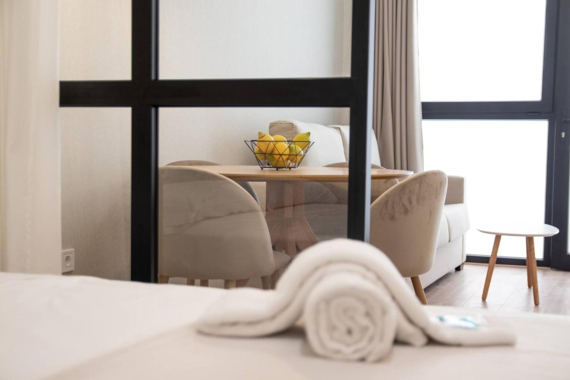 Maritim 2 By Concept Flats Apartment Valencia Bagian luar foto